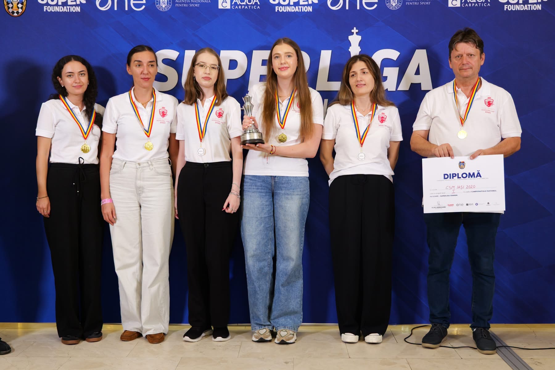 CSM Iași 2020, campioană Superliga feminin 2026, la festivitatea de premiere